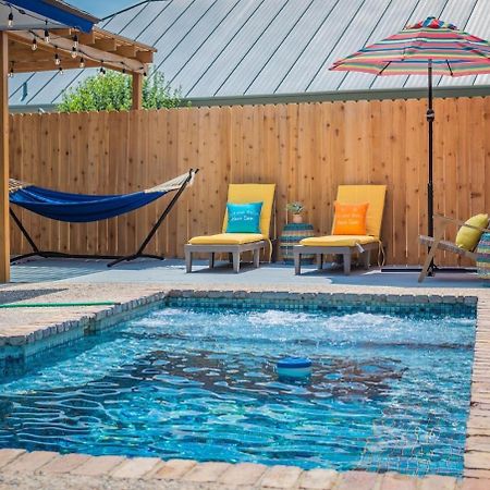 Fun 'N Sun Heated Pool & Gameroom By Fiesta Texas San Antonio Bagian luar foto