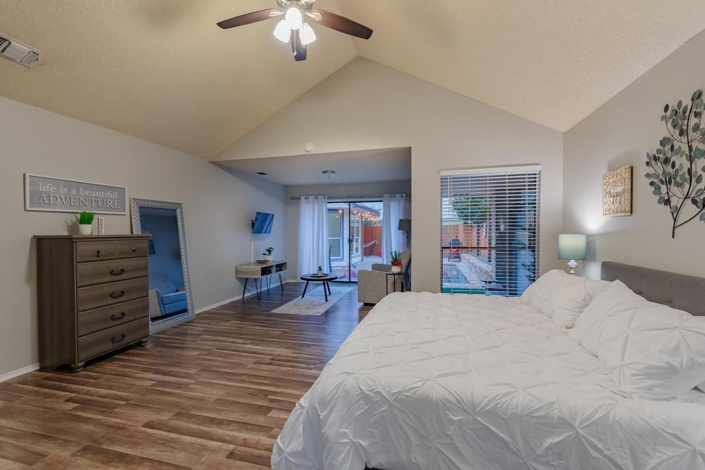 Fun 'N Sun Heated Pool & Gameroom By Fiesta Texas San Antonio Bagian luar foto