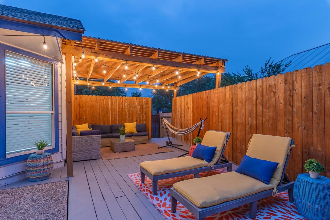 Fun 'N Sun Heated Pool & Gameroom By Fiesta Texas San Antonio Bagian luar foto